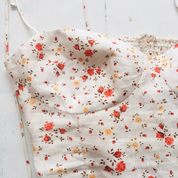 Reformation Tops - Reformation Linen Dainty Floral Camisole Top